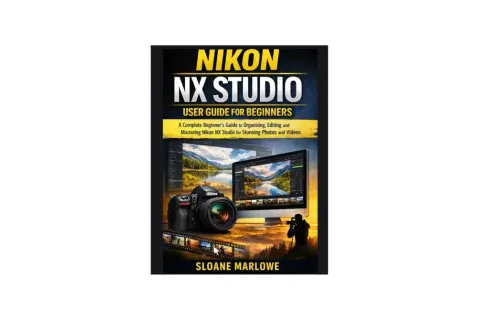 Okładka książki "Nikon NX Studio po polsku" z aparatem, komputerem i krajobrazem.