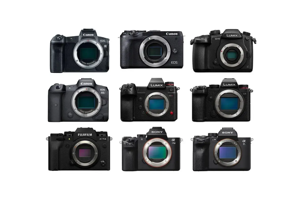 Wybierasz jaki bezlusterkowiec na początek? Oto zestawienie modeli Canon, Lumix, Fujifilm i Sony.