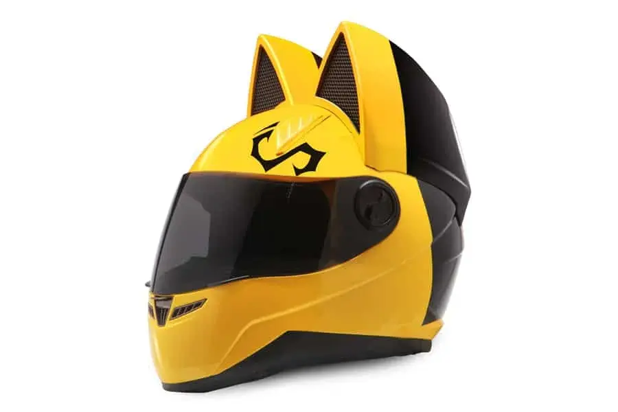 Kask motocyklowy lustrzanka: uniknij niebezpieczeństw na drodze