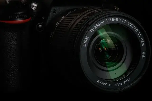 Zdjęcie Ile kosztuje wynajęcie fotografa na 18? Ceny, które zaskoczą!