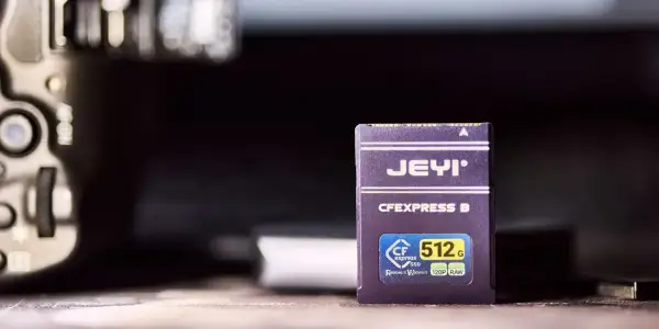 Karta pamięci JEYI CFexpress Type B 512 GB, gotowa do uchwycenia każdej chwili w jakości 8K RAW.